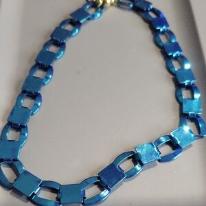Melania Clara Blue Chain Link Necklace